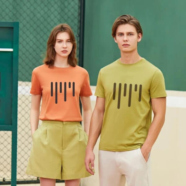 Tech T-Shirt for Peak Performance - A versatile option for sports enthusiasts and casual wearers alike.