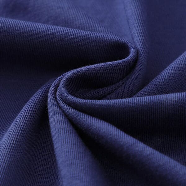 Tech T-Shirt for Peak Performance - A versatile option for sports enthusiasts and casual wearers alike. - Image 3