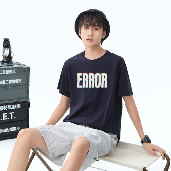Tech T-Shirt for Peak Performance - Blends function and style for a sleek, modern look. - Image 3