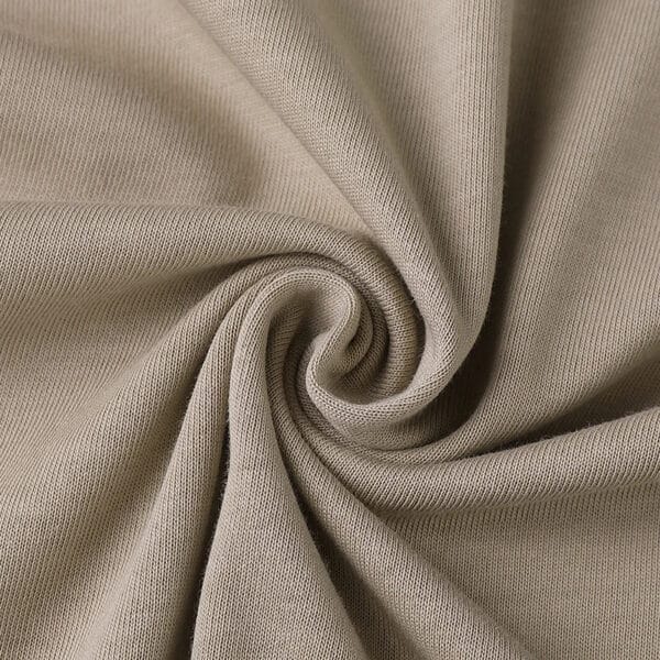 Tech T-Shirt for Peak Performance - Blends function and style for a sleek, modern look. - Image 4