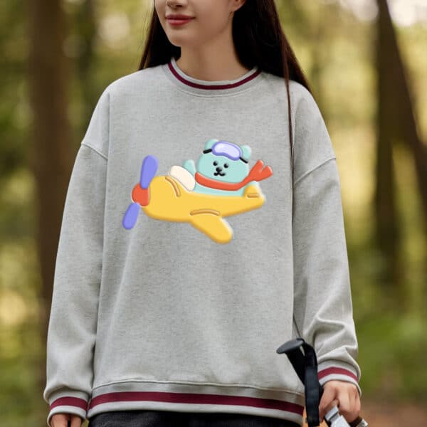Versatile Sweatshirt Apparel - Perfect for weekend getaways or intense workout sessions. - Image 2