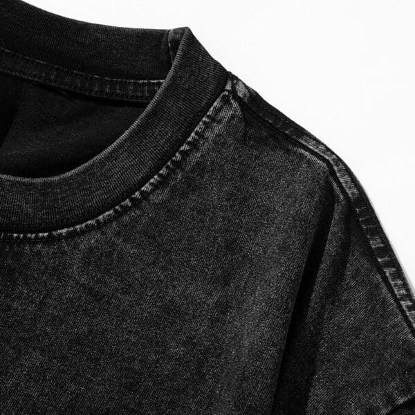 Tech T-Shirt for Peak Performance - Engineered with breathable fabrics to maximize airflow and comfort. - Image 3