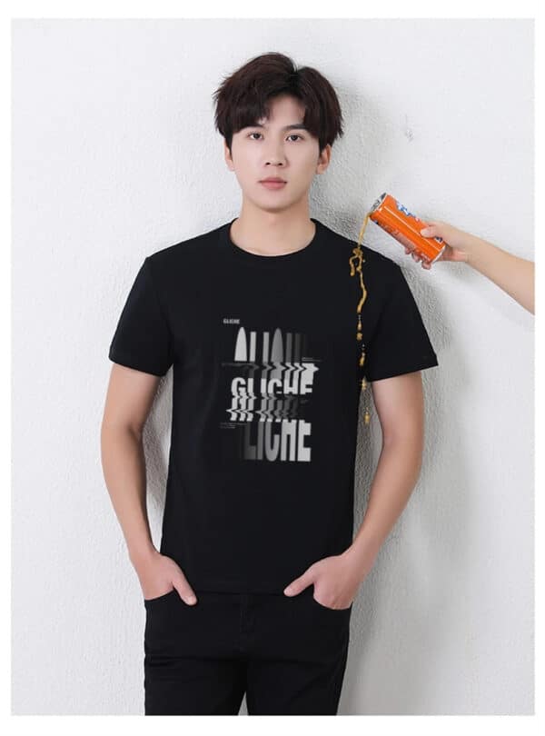 Tech T-Shirt for Peak Performance - Blends function and style for a sleek, modern look. - Image 2